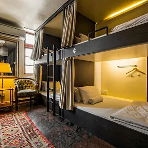 Atelier Hôtel capsule